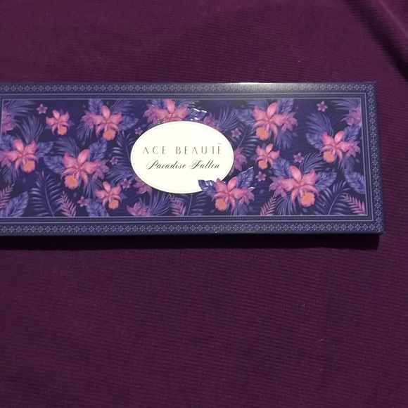 Ace Beaute Other - Ace Beaute paradise fallen eyeshadow palette